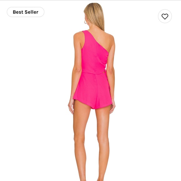 Superdown Aimey one shoulder hot pink romper NWT - Picture 3 of 11